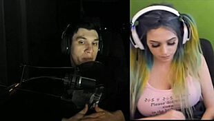 Joycgee and trainwrecks share their live webcam experience