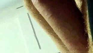 johnny, want some head?