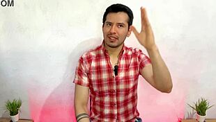 Straight amigo lets gay friend suck his 23cm cock