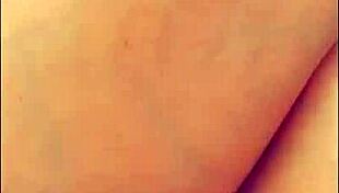 milf flashes outdoors with nude blowjob 😏