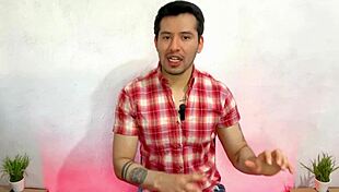 Straight amigo lets gay friend suck his 23cm cock