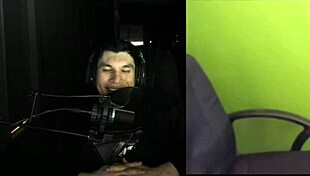 Joycgee and trainwrecks share their live webcam experience