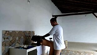 revisé las cámaras y pillé a mi esposo con su amante