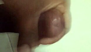 Hey, stroking my verga solo 😏