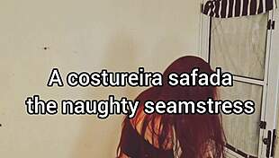 costureira safada eyeing the client's dick
