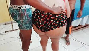 Fui na casa do l�o ogro fazer putaria pois estava com saudades. Ele me comeu o cu e a buceta.