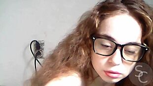 topless babe shows natural tits on webcam