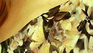 Young amateur girl masturbates and cums loudly at home