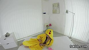 i watch this flirty teen get her pussy licked and fucked in pov