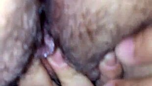 mulher se masturba sozinha com brinquedos 😈