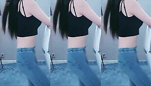 Sexy Chinese Girl Dancing and Shaking Her Horny Pussy