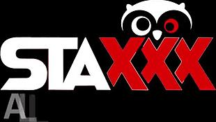 Super Sexy Julia Taylor Sucks And Fucks Hard On The Couch!