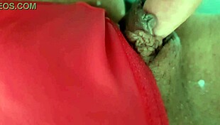 muito leitinho na bucetinha com a rola toda