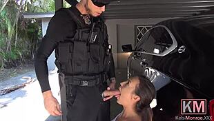 대박! 켈시 먼로 경찰 피해 본디지 액션 - 파트 1!