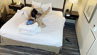 tattooed beauty giving amazing blowjob 😍