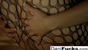 Watch Sexy Dani Daniels Masturbate Her Pussy And Ass!