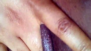 this black girl is finger fucking her pussy so hard, squirting everywhere 😍