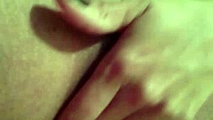 just can't stop touching my wet pussy right now