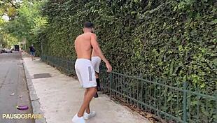 Hey, check out this gay stud sucking a big bruised cock 😏