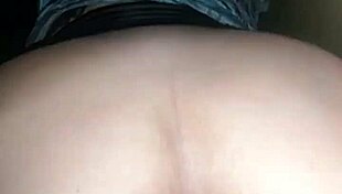 sexy wife pretends to be a slut in amateur scene