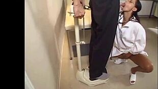 Watch Dava Foxx Deepthroat That Big Cock in Glasses!