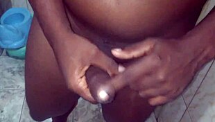 Pegando Safada Em Casa: Fat BBW Takes Monster Cock in Interracial POV Action. Raw and Real!