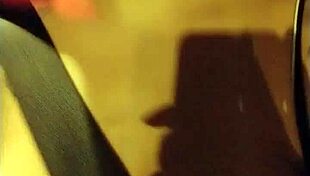 i flash my big tits in são paulo traffic as a brunette amateur