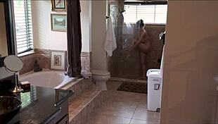 Oh, My French Stepmom Wants to Be Friends! Immegan Live in Part 1