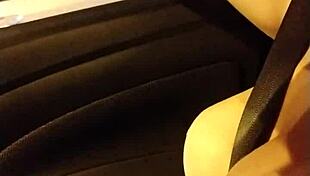 i flash my big tits in são paulo traffic as a brunette amateur