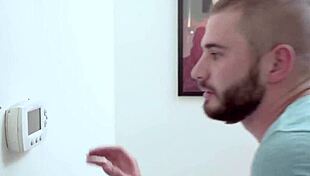 Round Ass MILF and Teen 18+ Threesome