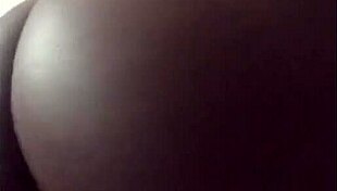 Twerking On Vibrating Dildo