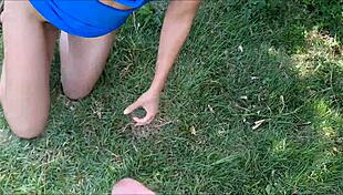 ESPOSA SHOWS BIG ASS IN CAR WINDOW, BENT OVER FOR STRANGERS TO FUCK DOGGYSTYLE AND CUM HARD.