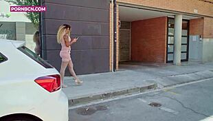 Pornbcn 4k lovers reunite after confinement, Venus Afrodita takes big cock fully.