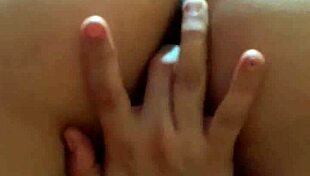 Aurora Estelar shares her long homemade masturbation session in a calaverita dress