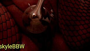 Is ItsKylieBBW The Slutty BBW Masturbating In Shower With Fishnets?