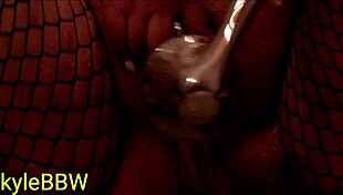 Is ItsKylieBBW The Slutty BBW Masturbating In Shower With Fishnets?