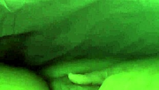 Evers and Anna in close-up bbw masturbation