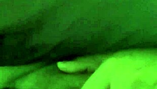 Evers and Anna in close-up bbw masturbation