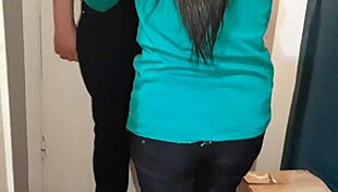 I Paid The Courier Girl With Hot Sex With Dirty Talk - Lesbian Illusion Girls