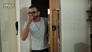 Padrasto Ensina Enteado A Foder Bem Gostoso Pr�via