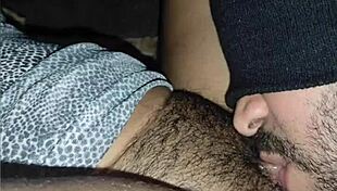 i give my bitch a good oral session in our amateur video.