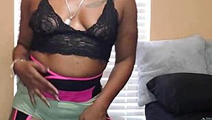 Naejae twerks her ass and grinds pussy on pole