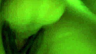 Kelly Amaral explores crossdressing in a lively latina amateur performance