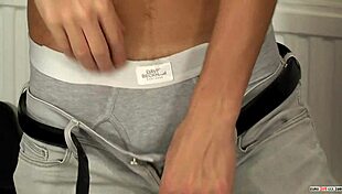 Skylar Blu and Alex Silvers fuck Mickey Taylor 😈