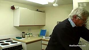 I'm so nervous for my first time doing porn, I hope I do good