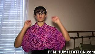 let's train that ass with huge dildos, feel the domination 😈