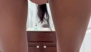 i saw my step sis's sexy fat pussy lips in the bathroom on hidden camera