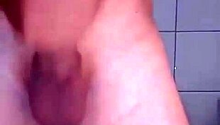 hokiztam egy kellemeset otthon egyedül