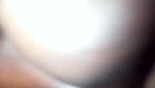 milf squirts in homemade anal scene