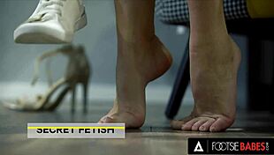 college girl leanne's foot fetish with kristof